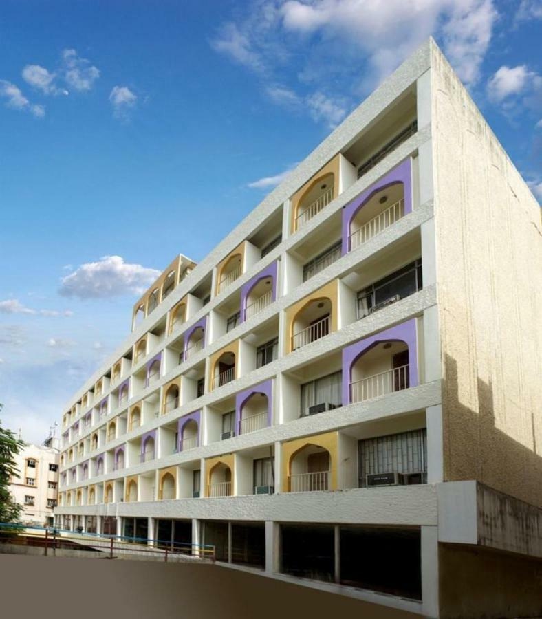 Hotel Jaya International Hyderabad Eksteriør billede