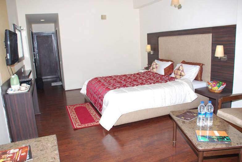 Hotel Jaya International Hyderabad Eksteriør billede
